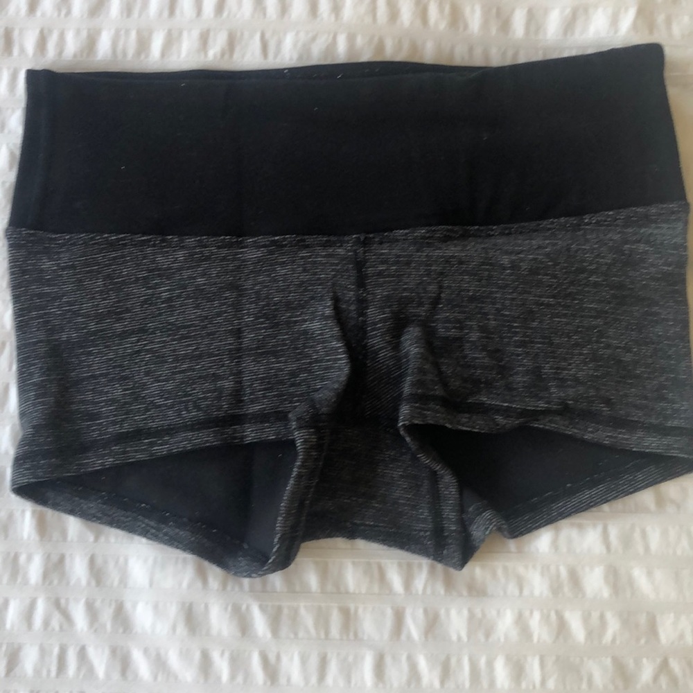 Lululemon boogie shorts